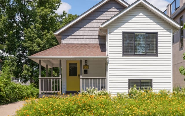 Gleaming Private Home in St Paul