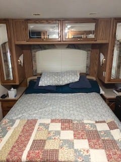 Glamping en Asheville Carolina del Norte elegir RV Camping con HVAC