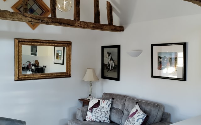 étable reconvertie dans le cadre d'un manoir du 15ème siècle