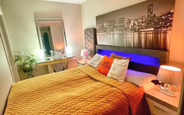 Bonito y nuevo apartamento en Lørenskog Triaden cerca de la parada de...