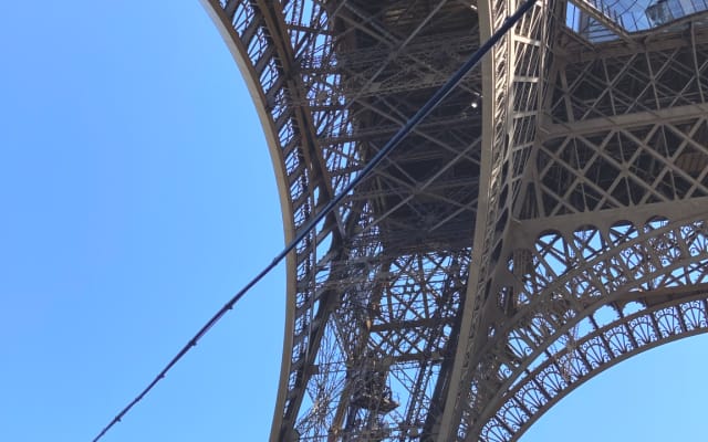 Bénédicks Inserat auf misterb&b - Under the Paris sky 😉