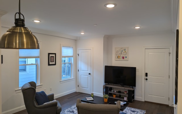 Apartamento moderno e acolhedor em East Boston