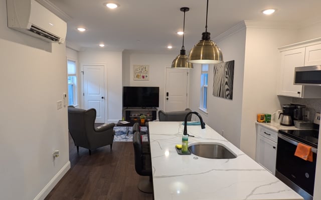 Apartamento moderno e acolhedor em East Boston