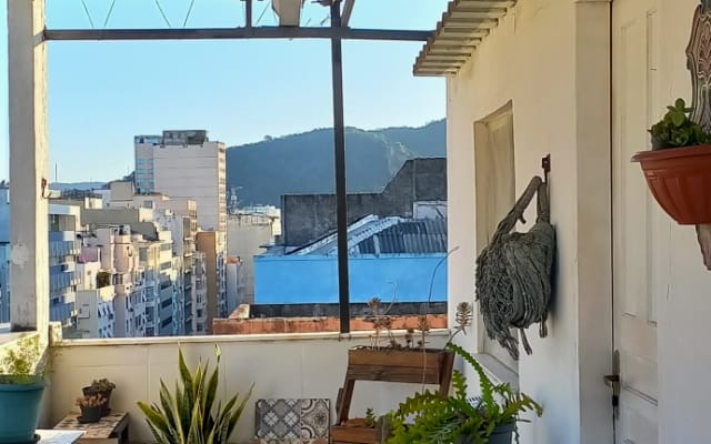 Habitación en un ático en el centro de Copacabana.