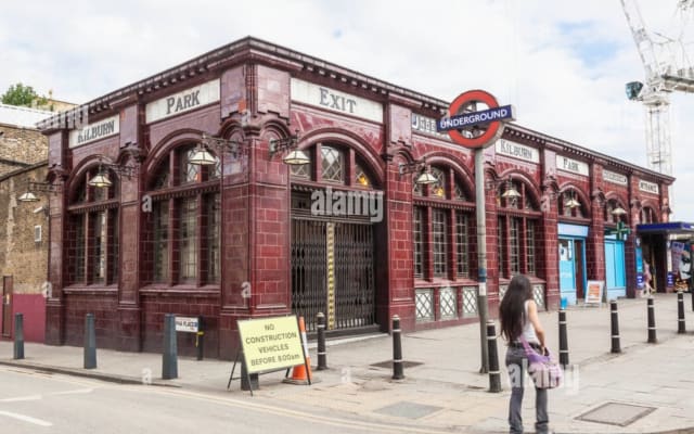 Precioso apartamento con jardín junto a la estación de metro