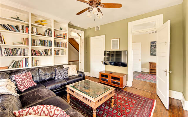 Atemberaubende 4 BR Corner Townhouse auf Stanton Park 3 Blocks zum Capitol - Foto 11