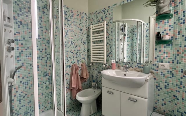 Anúncio de Vittorio em misterb&b - Bagno condiviso - Shared bathroom