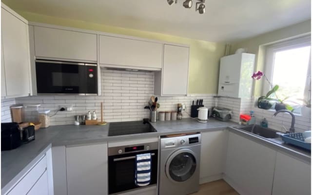 Beautiful large flat in South West London