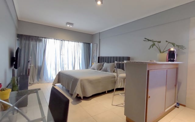 Technicolor | Bright one-bedroom apartment in Belgrano