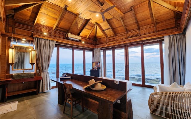 Studio al tramonto al Full Moon Island Resort