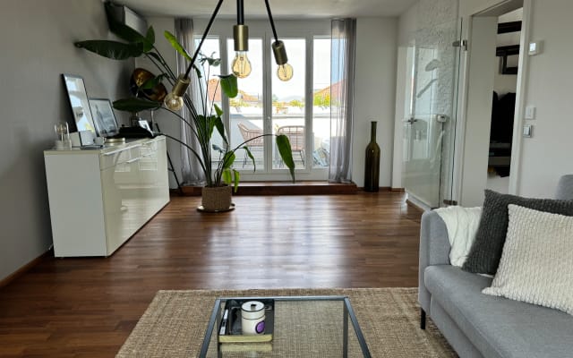 Apartamento duplex moderno e elegante entre Friburgo e Basileia