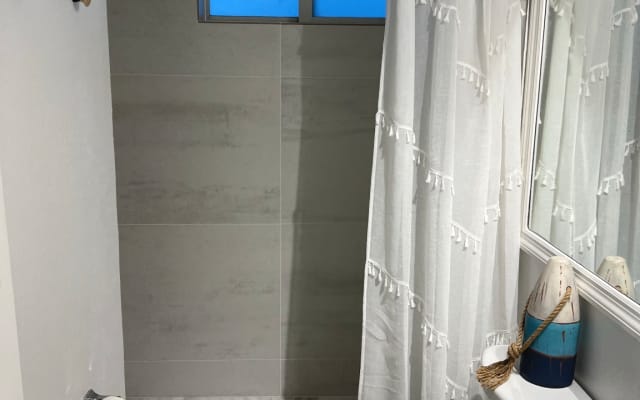 Flip-Flops - Picture 9