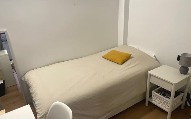 Chambre individuelle dans un appartement moderne à St Gervasi - salle...