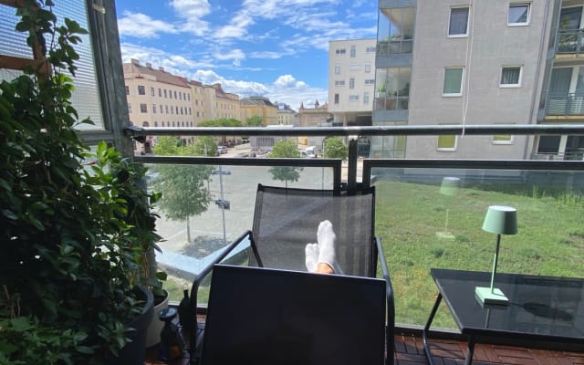 Cozy apartment close to Stadhalle Eurovision venue