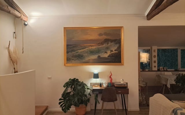 Stanza con Bagno privato in Villa immersa nel verde.