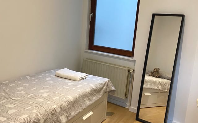 Camera da letto molto accogliente, nel centro della città