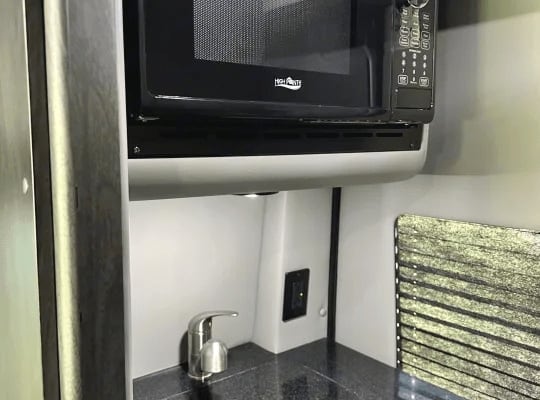 Beautiful 2-floor house with your everyday essentials.