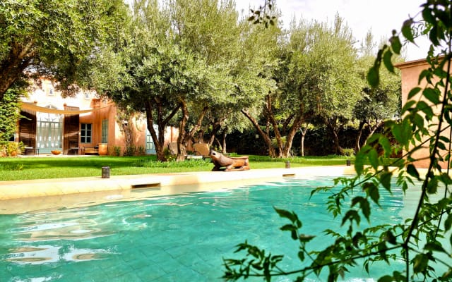 Magnifique villa de Charles Boccara calme avec grande piscine - Photo 13