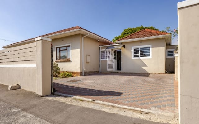 1 bedroom flat, home away from home.  - Picture 4