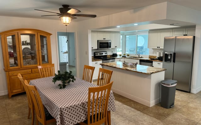 Crooked Arrow Inn