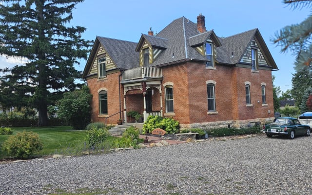 Historic Baxter Manor Spring City, UT - John Robb Room