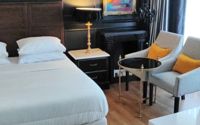 Dizengoff Tower at the Heart of Tel-Aviv - Picture 25