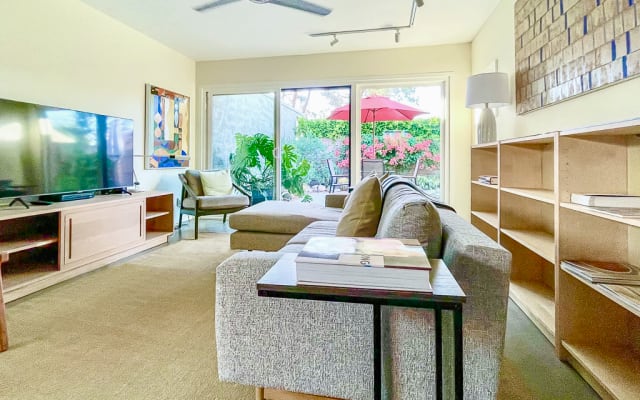 Mid Century Classic in stunning grounds