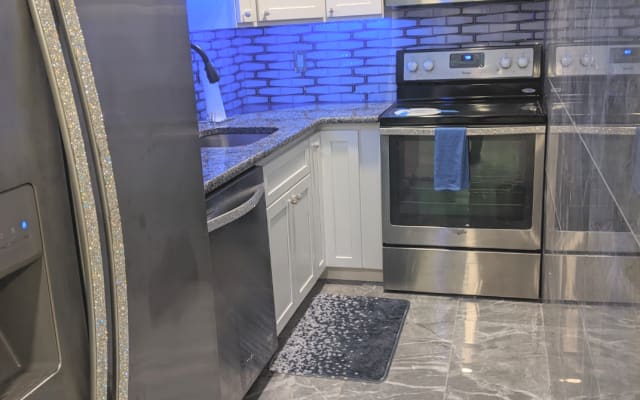 Maison d'hôtes privée avec jacuzzi et équipements pour adultes