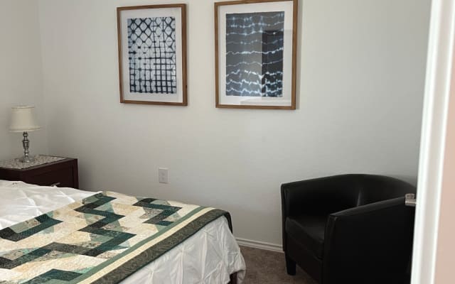 Great Guest Room In the Alamo City - Picture 3