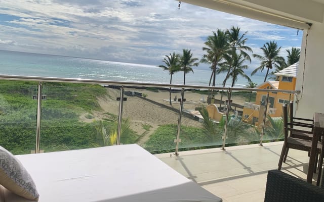 Magnifique penthouse en bord de mer, à 5 minutes du centre-ville