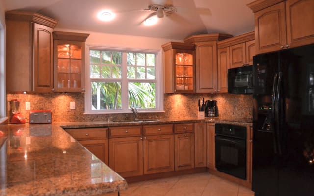 Perfect Key West Location and Comfort - Picture 3