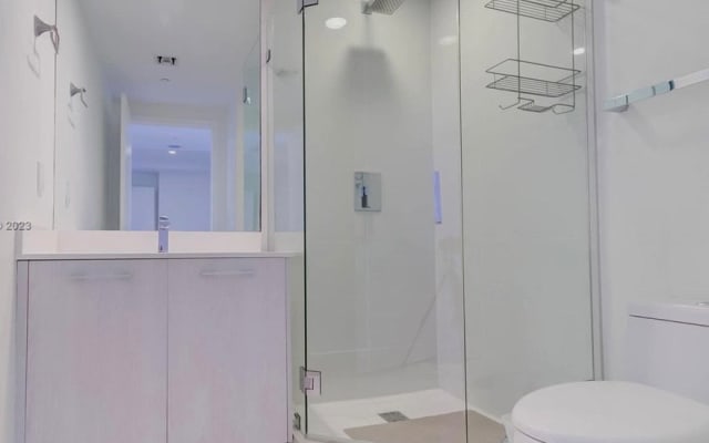 Luxury in the heart of Brickell with amazing views & amenities - Picture 12