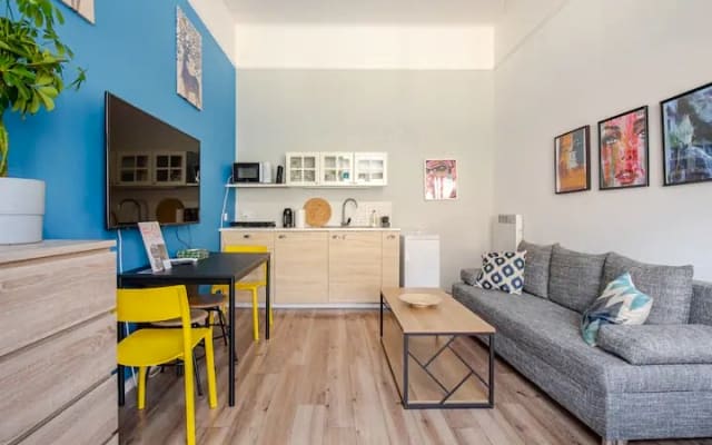 Urban Retreat in the Heart of It All