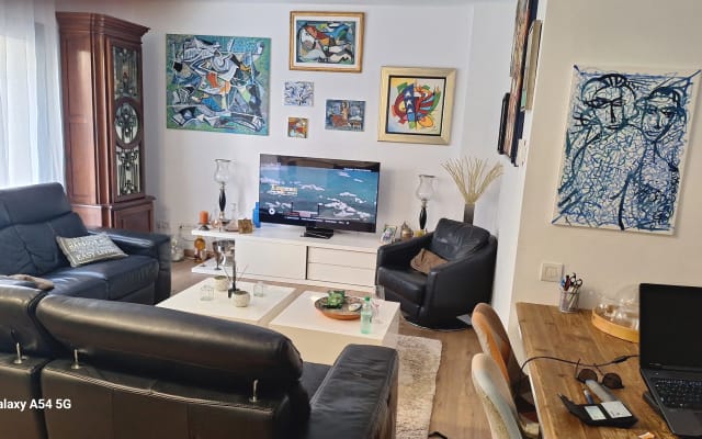 Quarto superior com piscina no telhado no centro de Sitges.