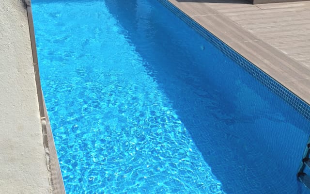 Fernandos Inserat auf misterb&b - Roof top Pool