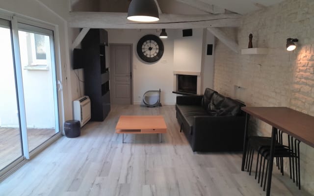 GRANDE MAISON 16 personnes 5 chambres 3 salles de bain LA ROCHELLE