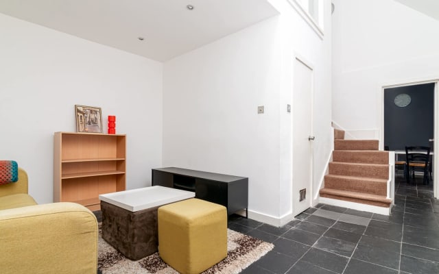 Stylish flat in Central London