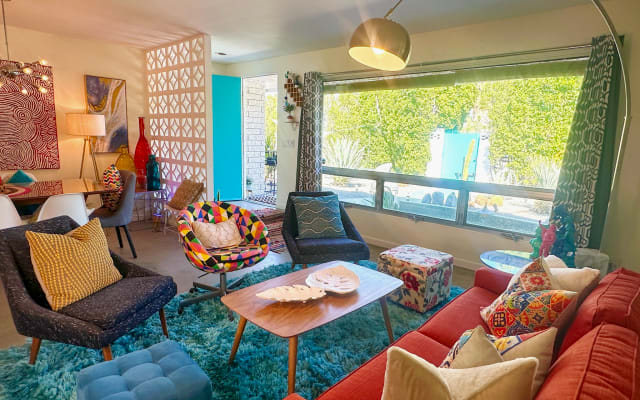 El Twin Palms Art House: ecléctico, colorido y 100 % Palm Springs