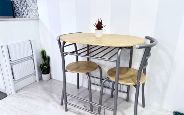 Travel Nurse Sanctuary - Picture 11