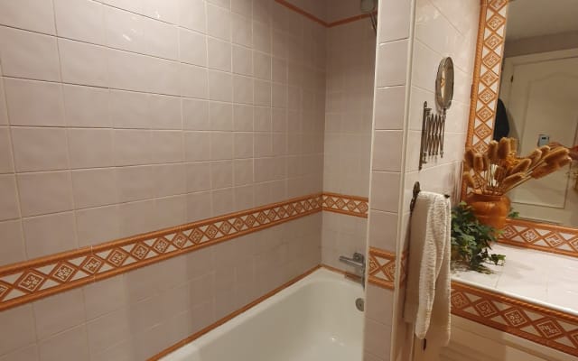 Nice room in a well-connected neighborhood of Malaga - Picture 21