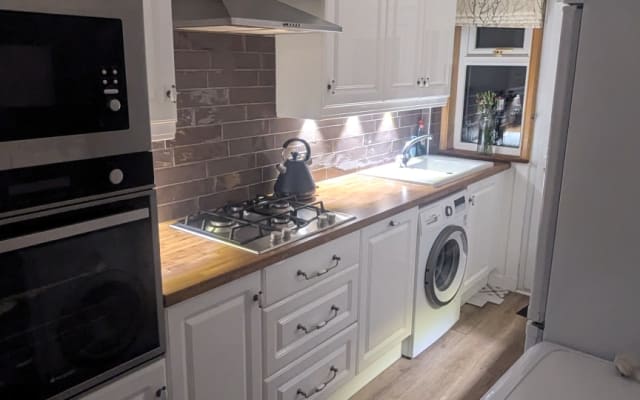 Basic Double Room in Edinburgh