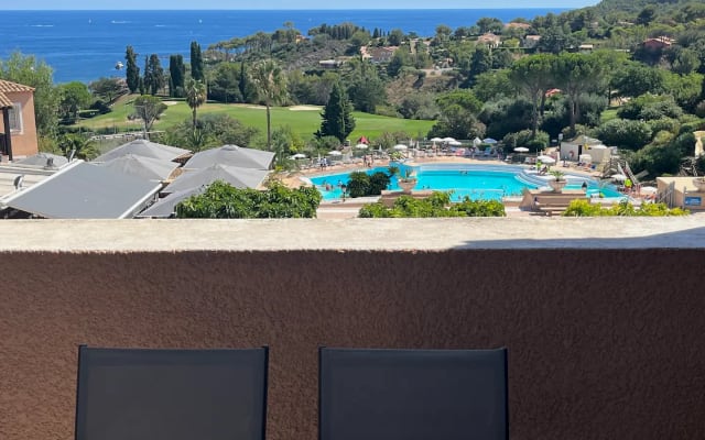 Wohnung in Cap Esterel mit atemberaubendem Blick auf das Meer - Foto 2