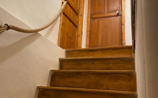 Quarto privado numa casa de aldeia tranquila