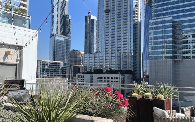 Condominio nel quartiere più comodo di Austin