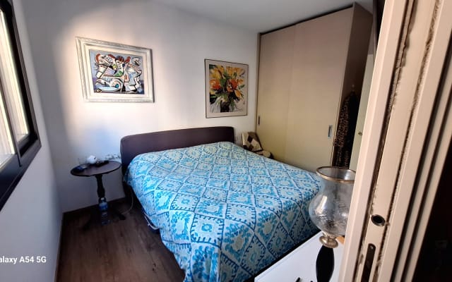 Quarto superior com piscina no telhado no centro de Sitges.