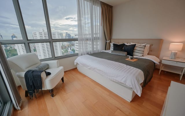 Espaçosos 60m2 de luxo com cama king & queen no vibrante centro da...