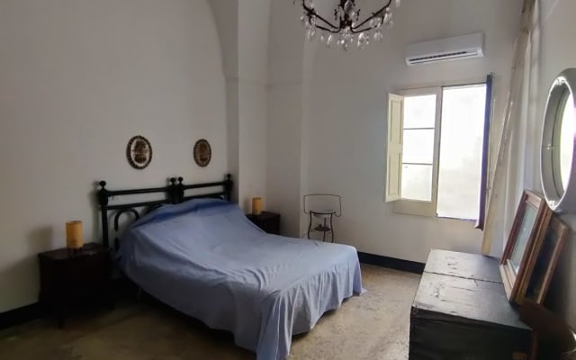 Saint Nicolas: a Stylish Heritage Home in Central Salento
