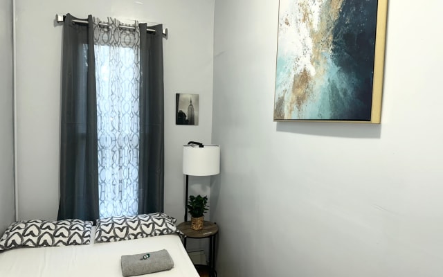 Votre perchoir en ville : Chambre douillette avec vue sur les oiseaux