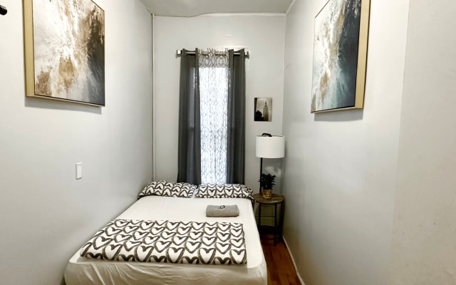 Votre perchoir en ville : Chambre douillette avec vue sur les oiseaux