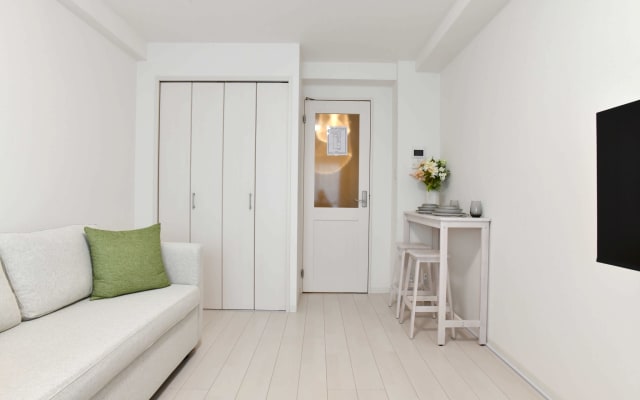 Modern und minimalistisch 25sqm 1K Cozy Apt, 6-min zu Fuß von Sta...